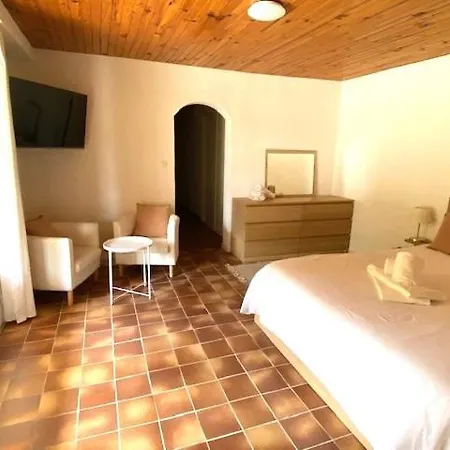 בית אירוח Rez De Terrasse Piscine Parking Prive הייר