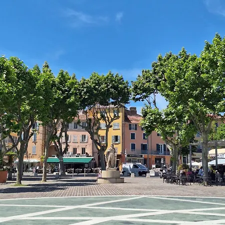 בית אירוח Rez De Terrasse Piscine Parking Prive *