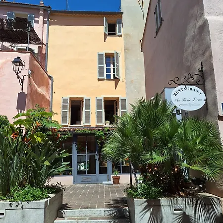 ホームステイ Rez De Terrasse Piscine