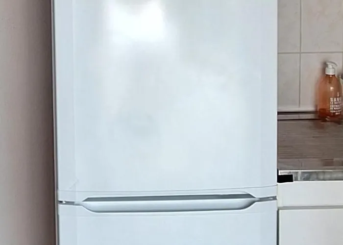 Rez De Terrasse Piscine Parking Privé Alloggio in famiglia Hyères