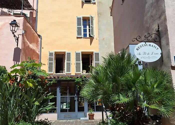 Alloggio in famiglia Rez De Terrasse Piscine Parking Privé